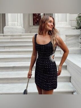ZARA Tweed Textured Cut Out Dress w/ Faux Pearl Details Blogger Favorite